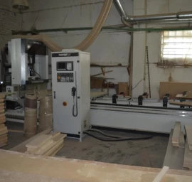 21-70-8057 MAKSER TEAM CNC centras (naudotas)