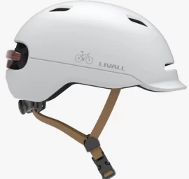 C20 M White