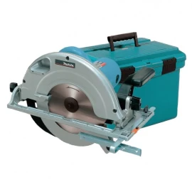 Diskinis pjūklas MAKITA 5903R su lagaminu