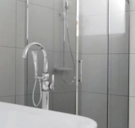 Dušo kabina RIHO Ocean 120x80 cm, dešinė