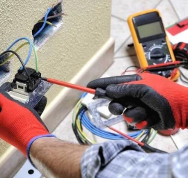Vidaus ir išorės elektros instaliacijos montavimo bei remonto darbai