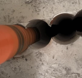 Skylių gręžimas mūre, betone, akmenyje, gelžbetonį ir kt.