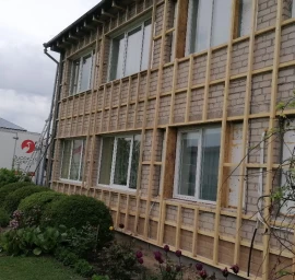 Oro tarpų šiltinimas ekovata Isocell ar Thermofloc, termoputa, poliuretanu gamapur, granulėmis, kitomis biriomis medžiagomis Oro tarpų šiltinimas ekovata Isocell ar Thermofloc, termoputa, poliuretanu gamapur, granulėmis, kitomis biriomis medžiagomis