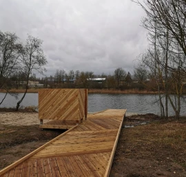 Lieptų, tiltelių, pirsų, pavėsinių ant vandens statyba