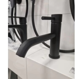 Maišytuvas praustuvui XENON su dugno vožtuvu, juodas, 44NN5284