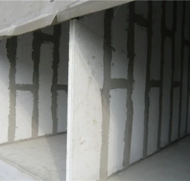 Vidaus apdaila magnezinio cemento - stiklo pluošto plokštėmis