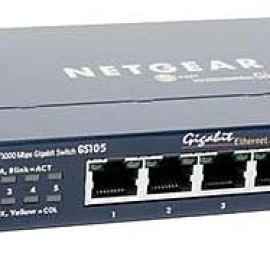 Netgear Gs105ge Komutatorius (5x 10/100/1000 )