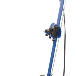 Pneumo-hidraulinis domkratas su ratukais BGS Technic 2888 | 22T