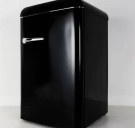 Retro stiliaus 86 cm aukščio šaldytuvas Schlosser RFR 135 VXB, juodas