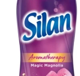 silan Magic Magnolia Audinių Minkštiklis, 770 Ml.