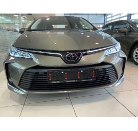 Steel Mate Corolla sedanas 2019, juoda matinė, priekio parkavimo sistema