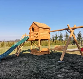 Medinė vaikų žaidimų aikštelė VILKAS