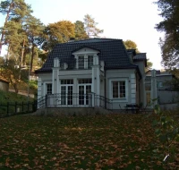 Klasikinio stiliaus namas