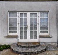 Medinės lauko durys su aliuminio ekranu | ZYLE FENSTER 